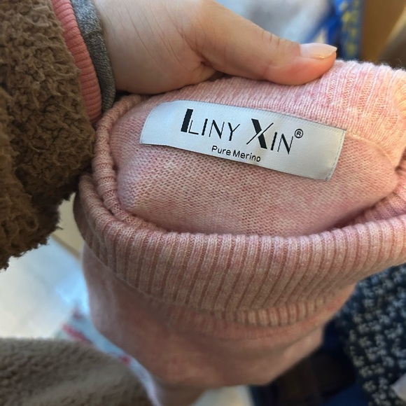Liny Xin Baby Pink Merino Wool Turtleneck Sweater - Picture 3 of 4